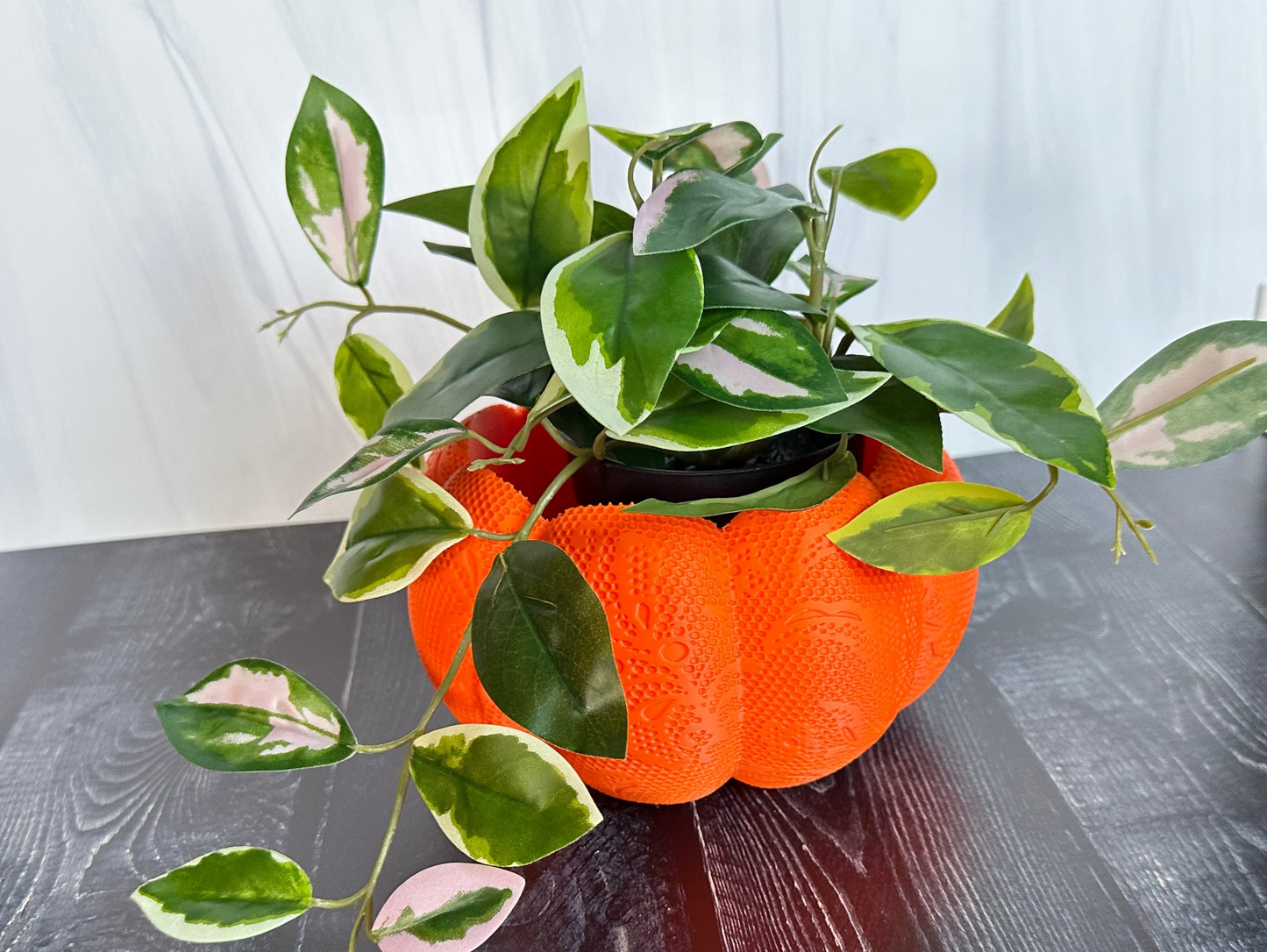 Lace Pattern Pumpkin Planter